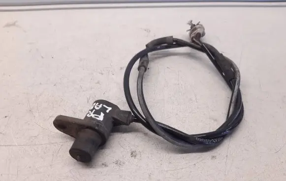 Toyota Avensis T250 ABS brake wheel speed sensor 8954302040