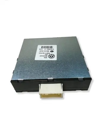 Volkswagen Golf VI Power management control unit 1K0919041 0119478815 8ES01015300