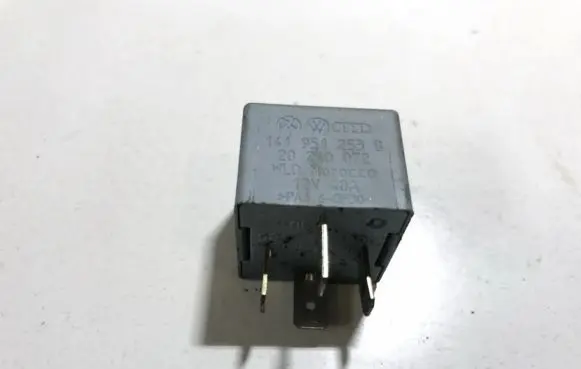 Audi A6 S6 C5 4B Other relay 141951253b 20240072