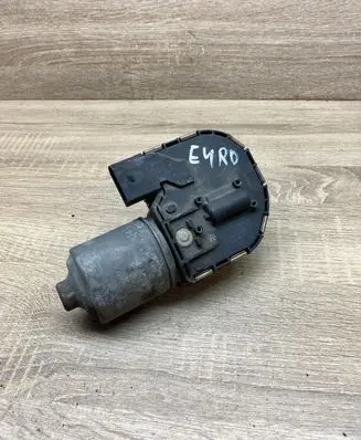 Volkswagen PASSAT B6 Wiper motor 3C1955119 0390241791