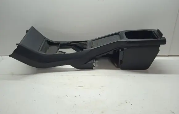 Volvo V40 Center console 01302313 08632777 01284548