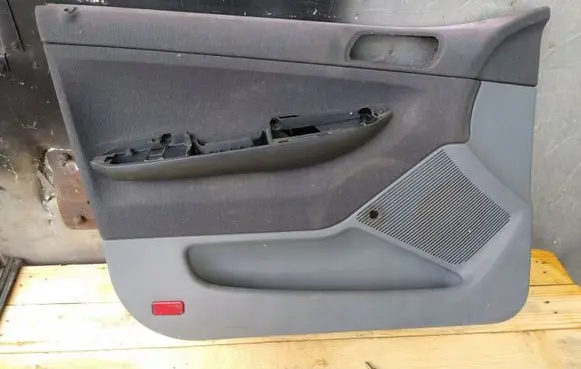 Skoda Fabia Mk1 (6Y) Front door card panel trim 6Y0868179