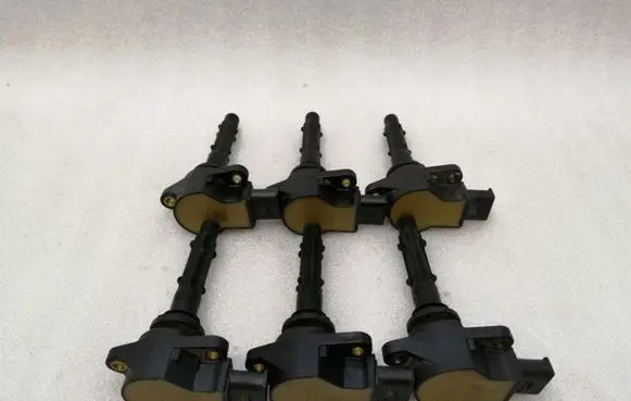 Mercedes-Benz SL R230 High voltage ignition coil A0001502780