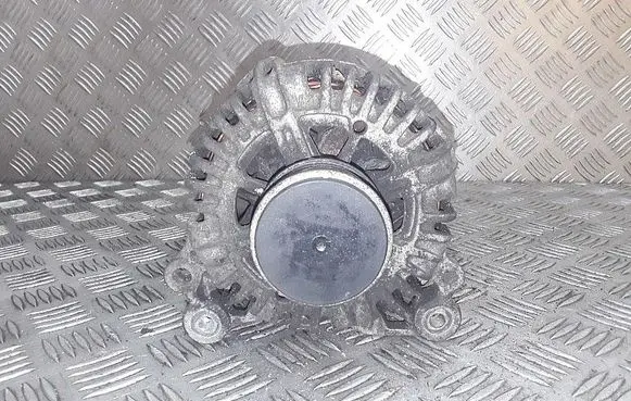 Volkswagen Golf V Generator/alternator 06f903023c
