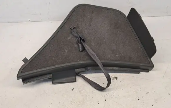 Toyota Prius (XW20) Fuel tank cap trim 5841747010