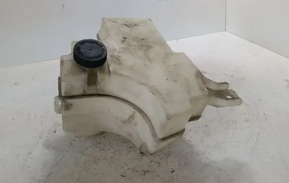 Nissan Murano Z50 Coolant expansion tank/reservoir