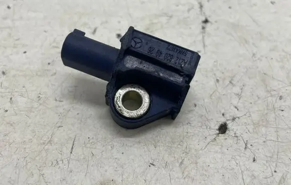 Mercedes-Benz E W212 Airbag deployment crash/impact sensor A2128204926