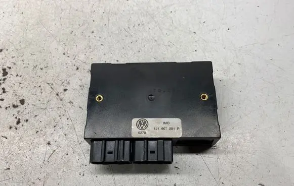 Volkswagen New Beetle Comfort/convenience module 1J1907291P 1C0962258J 5ZA00795550