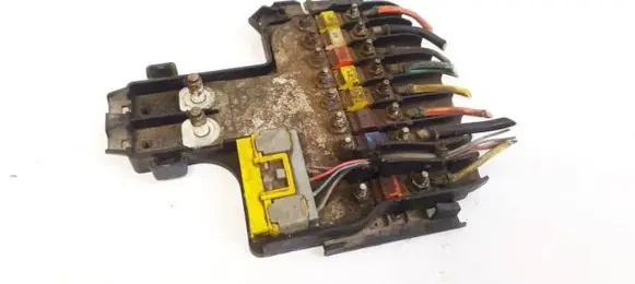Citroen C4 Grand Picasso Fuse box set