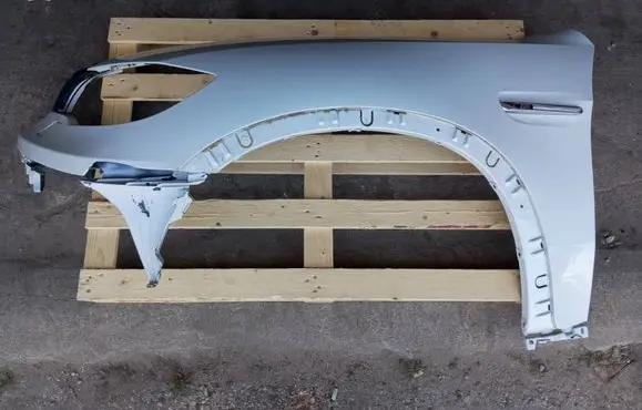 BMW X5 E70 Fender 51657238597 7238597