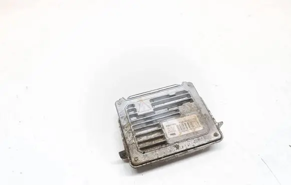 Jeep Grand Cherokee Headlight ballast module Xenon 89089352