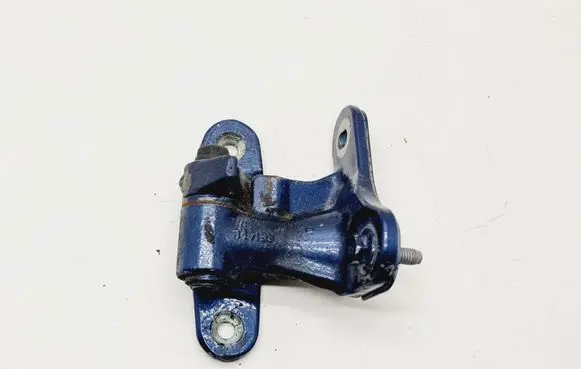 Mercedes-Benz B W246 W242 Rear door lower hinge