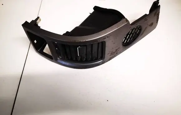 Honda CR-V Dash center air vent grill 77620swwg510m1 77620-sww-g510-m1