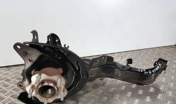 Nissan X-Trail T32 Rear wheel hub
