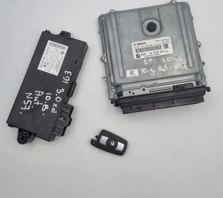 BMW 3 E90 E91 Engine ECU kit and lock set 8510221 DDE73 CAS3