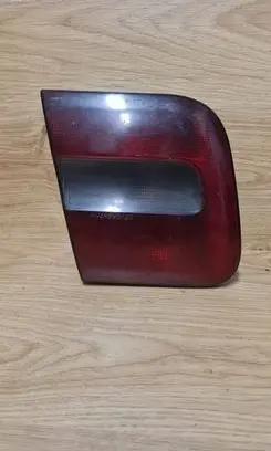 Volvo S70 V70 V70 XC Tailgate rear/tail lights 9151633