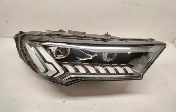 Audi Q7 4M Headlight/headlamp