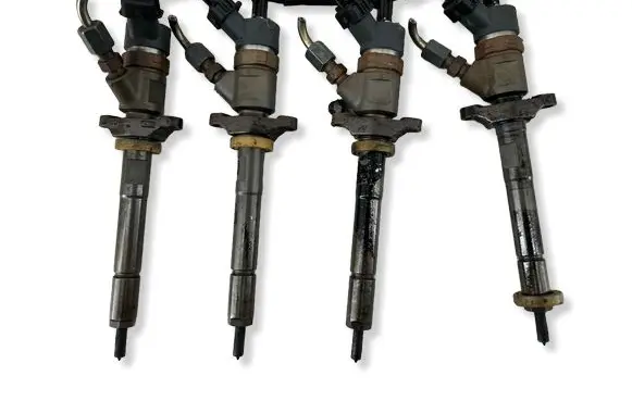 Ford Focus Fuel injectors set 0445110239