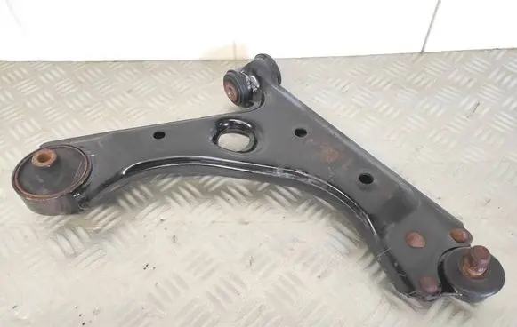Opel Corsa D Front upper control arm/wishbone TWOJEAUTOWYSZKOW 882182990