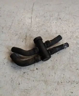 Audi A4 S4 B8 8K Fuel tank valve 8T0127247