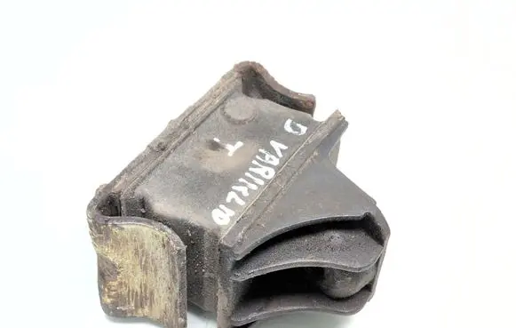 Volkswagen II LT Engine mount bracket 9012412513