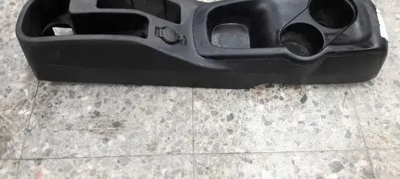 Hyundai i10 Center console 