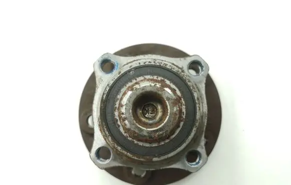 Mercedes-Benz A W169 Rear wheel bearing hub 