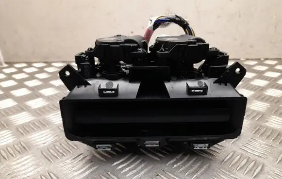 Tesla Model Y Rear air vent grill 173342330