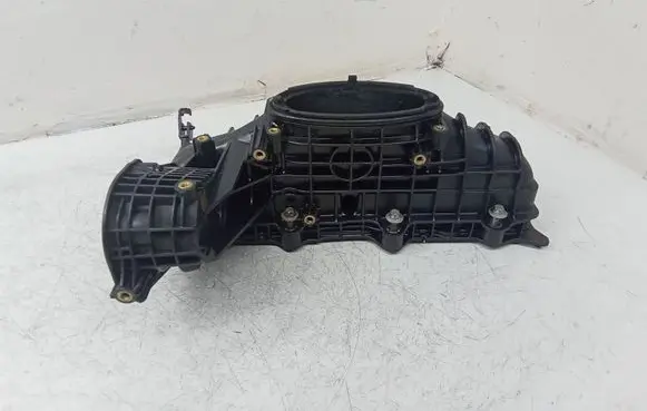 Mercedes-Benz E W212 Intake manifold A6510900037