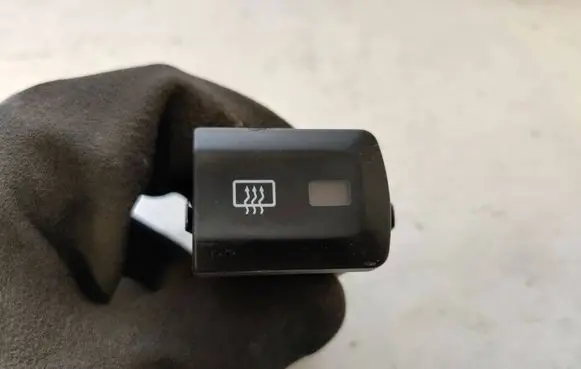 Audi A3 S3 8L Windscreen/window heater switch 8L0941503B