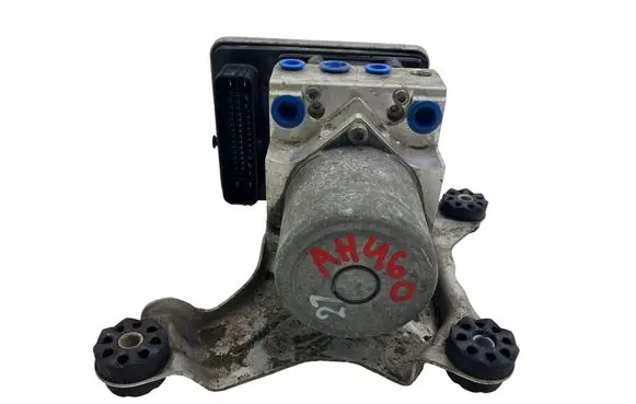 BMW 5 G30 G31 G38 ABS Pump 6892278