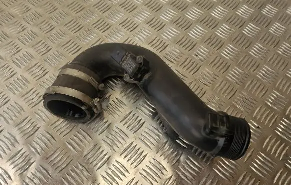 Volkswagen Amarok Intercooler hose/pipe 2H0145955