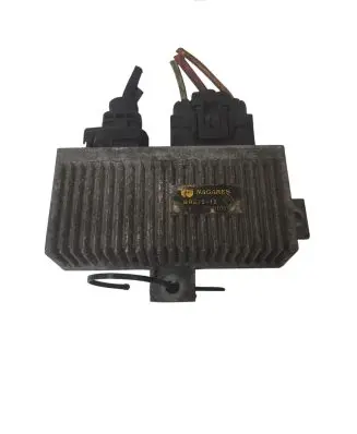 Renault Kangoo I Glow plug pre-heat relay 7700109860