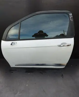 Citroen DS3 Front door