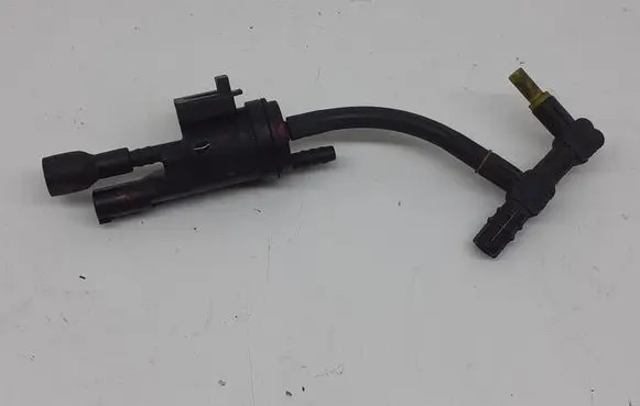 Mercedes-Benz B W246 W242 Vacuum valve 0025407097