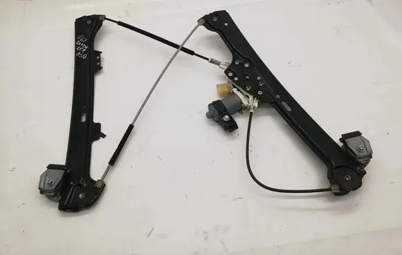 BMW 5 E60 E61 Front door electric window regulator 7184741