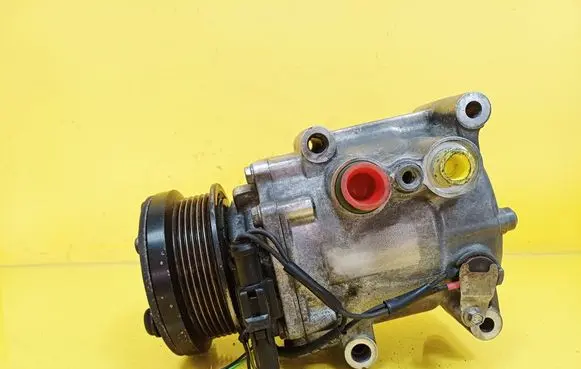Ford Focus Air conditioning (A/C) compressor (pump) RFXS4H19D647AB