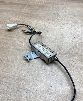 Toyota Avensis T250 Antenna control unit 8630005151