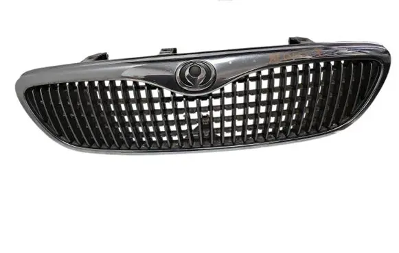 Front bumper upper radiator grill