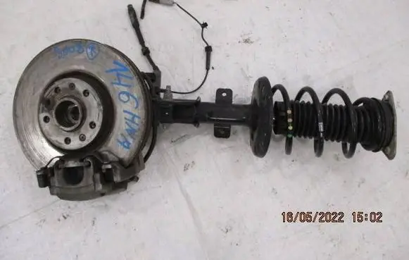 Front shock absorber with coil spring