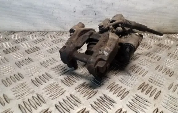 Skoda Superb B8 (3V) Rear brake caliper 3Q0615405M