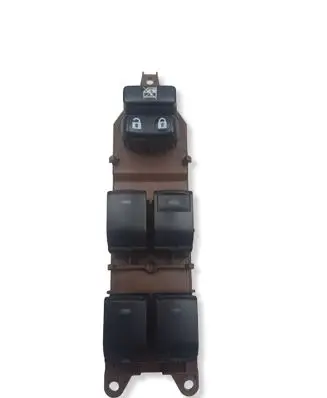 Toyota Avensis T270 Electric window control switch 8404005040