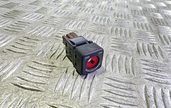 Citroen C4 Grand Picasso Passenger airbag on/off switch 96413912XT