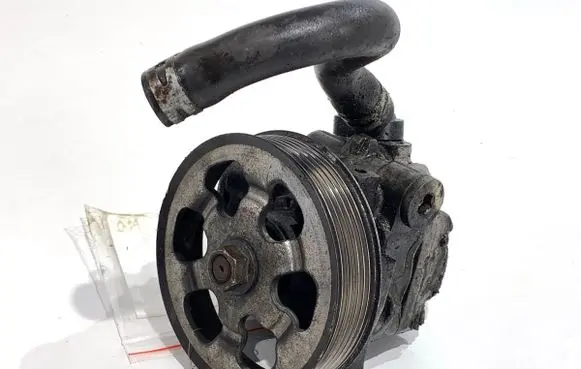 Honda CR-V Power steering pump RJL