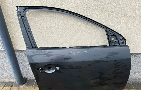 Renault Megane III Front door 801103014R