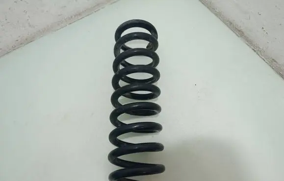 Lexus GS 250 350 300H 450H Rear coil spring