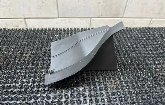 Wiper trim