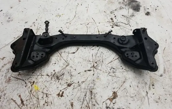 BMW 5 E34 Front subframe 1139660 31111139660