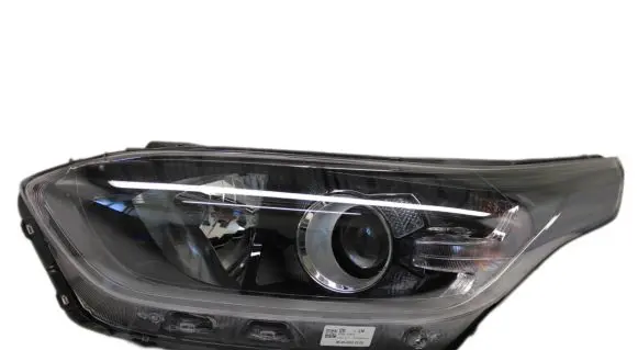 KIA Ceed Headlight/headlamp J792121030 J792111010