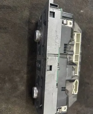 Audi A6 S6 C6 4F Climate control unit 4F1820043H 4F0910043 5HB00883303